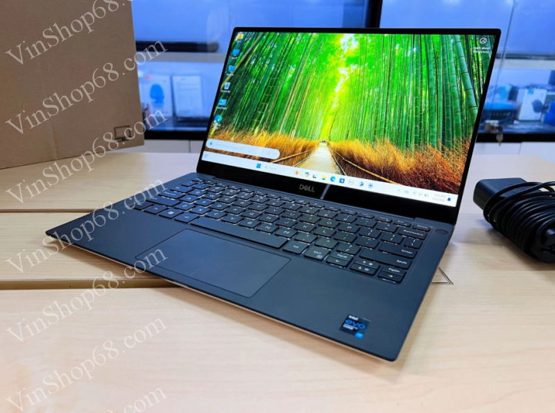 Laptop Dell XPS 9305 | Core i5-11th | Ram 8GB | SSD 512GB | 13.3 FHD | Iris Xe Graphics